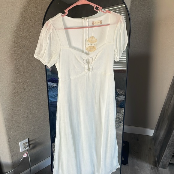 Altar’d State white dress - Picture 2 of 7